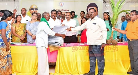 ரூ.27 ¾ லட்சத்தில் நலத்திட்ட உதவிகள்