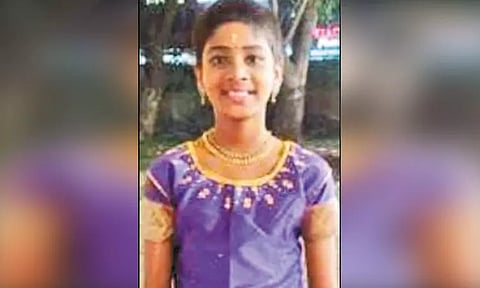 ராயப்பேட்டையில் 7-ம் வகுப்பு மாணவி தூக்குப்போட்டு தற்கொலை