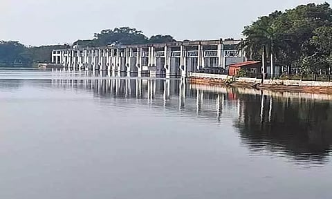 பூண்டி ஏரிக்கு 2,210 கனஅடி நீர் வரத்தால் 3 டி.எம்.சி.யை எட்டும் நிலை