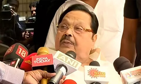 இரு மாநிலங்களும் நட்புறவுடன் நடந்துகொள்வது அவசியம் - அமைச்சர் துரைமுருகன்