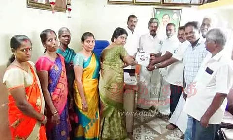 அ.தி.மு.க. நிர்வாகிகள் ஆலோசனை கூட்டம்