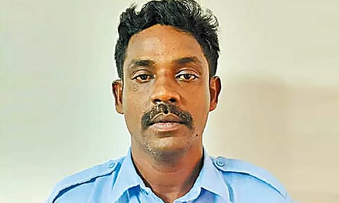 ராயப்பேட்டையில் பரபரப்பு சம்பவம்: அடுக்குமாடி குடியிருப்பில் பெண்ணிடம் அத்துமீறல் - ரவுடி காவலாளி கைது