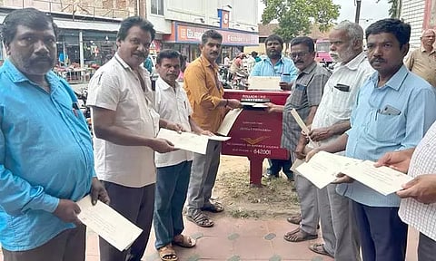முதல்-அமைச்சருக்கு தபால் மூலம் கோரிக்கை