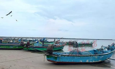 மீனவர்கள் கடலுக்கு செல்லவில்லை