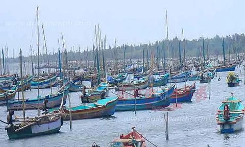 5 ஆயிரம் படகுகள் மீன்பிடிக்க செல்லவில்லை