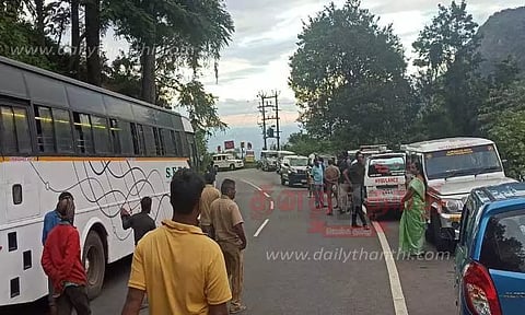 சுற்றுலா வாகனங்களுக்கு புதிய கட்டுப்பாடு