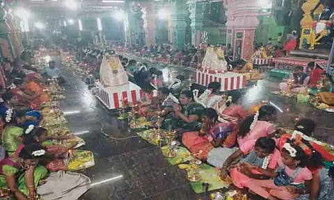 501 திருவிளக்கு பூஜை