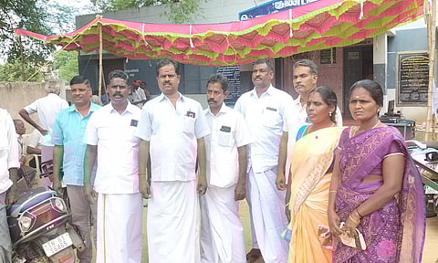 கிராம சபை கூட்டத்தில் வார்டு உறுப்பினர்கள் வெளிநடப்பு