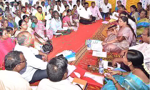 121 ஊராட்சிகளில் கிராம சபை கூட்டம்