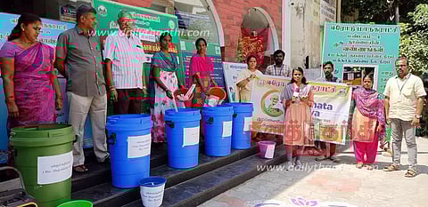 ஈரோடு மாநகராட்சி சார்பில் மக்கும், மக்காத குப்பைகள் குறித்து பொதுமக்களுக்கு விழிப்புணர்வு