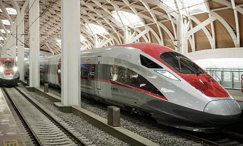 தென்கிழக்கு ஆசியாவின் அதிவேக ரெயில் சேவையை தொடங்கிய இந்தோனேசியா