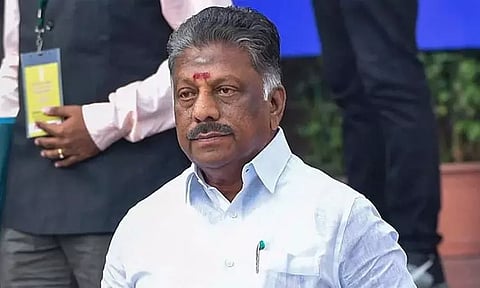 போராடும் ஆசிரியர்களின் கோரிக்கைகளை நிறைவேற்ற நடவடிக்கை எடுக்க வேண்டும் - ஓ.பன்னீர்செல்வம் வலியுறுத்தல்
