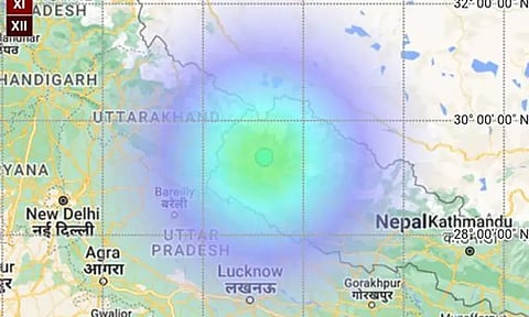 டெல்லியின் பல்வேறு இடங்களில் நில அதிர்வு