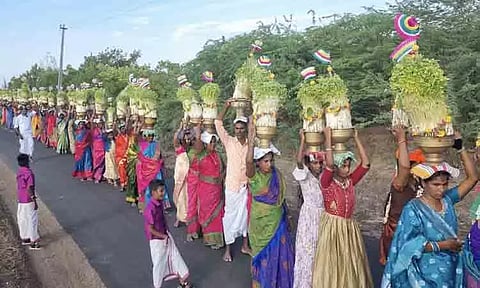 முளைப்பாரி திருவிழா