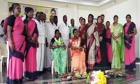 கர்ப்பிணிகளுக்கு வளைகாப்பு விழா