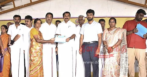 சென்னிமலை பகுதியில் போக்குவரத்து நெரிசலை குறைக்க புறவழிச்சாலை; அமைச்சர் மு.பெ.சாமிநாதன் தகவல்