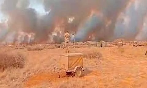 தென் ஆப்பிரிக்காவின் ராணுவ பயிற்சி தளத்தில் தீ விபத்து; 6 பேர் உடல் கருகி சாவு