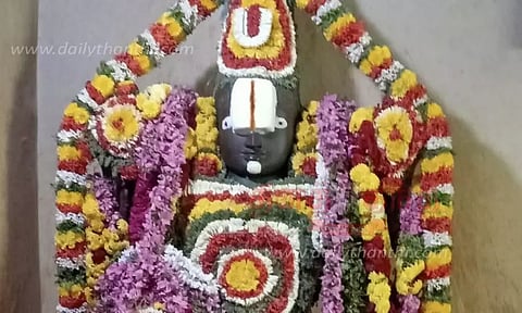 பெருமாள் கோவில்களில் சிறப்பு வழிபாடு