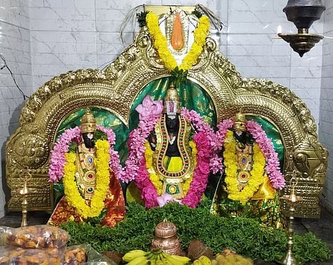 புரட்டாசி 3-வது சனிக்கிழமை: பெருமாள் கோவில்களில் சிறப்பு வழிபாடு திரளான பக்தர்கள் தரிசனம்