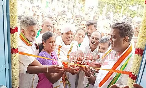 கர்நாடக அரசு மனிதாபிமானம் இன்றி செயல்படுகிறது