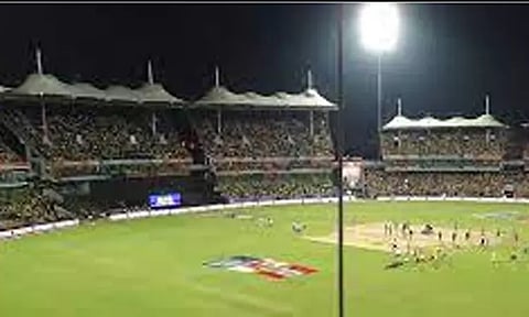 இந்தியா - ஆஸ்திரேலியா கிரிக்கெட் போட்டி: கள்ளச்சந்தையில் டிக்கெட் விற்ற 30 பேர் கைது