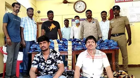 ரூ.1 லட்சம் மதிப்புள்ள புகையிலை பொருட்கள் பறிமுதல்