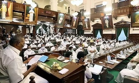 காவிரி நீர் விவகாரம் - சட்டசபையில் தனித்தீர்மானம் ஒருமனதாக நிறைவேற்றம்