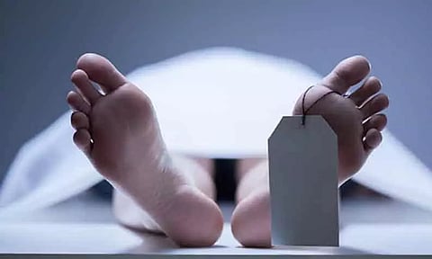 டிராக்டர் கவிழ்ந்து சிறுவன் சாவு