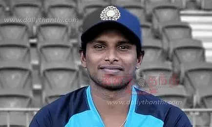 எந்த துறையானாலும் மாணவர்கள் கடினமுடன் உழைத்தால் வெற்றி பெறலாம்; கிரிக்கெட் வீரர் நடராஜன் பேச்சு