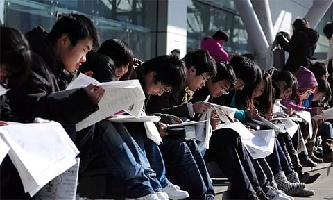 சீனாவில் வேலையில்லா திண்டாட்டம் அதிகரிப்பு