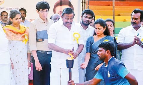 சென்னை மாநகராட்சி கவுன்சிலர்களுக்கான விளையாட்டு போட்டி - அமைச்சர் கே.என்.நேரு தொடங்கிவைத்தார்