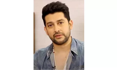 வாடிக்கையாளர் விவரத்தை புதுப்பிக்க கூறி இந்தி நடிகர் வங்கி கணக்கில் இருந்து ரூ.1½ லட்சம் அபேஸ்