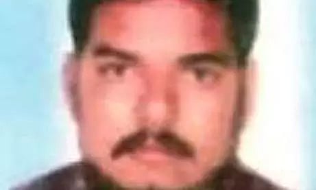 மோட்டார் சைக்கிள் மீது ஸ்கூட்டர் மோதல்; நிதி நிறுவன அதிபர் பலி