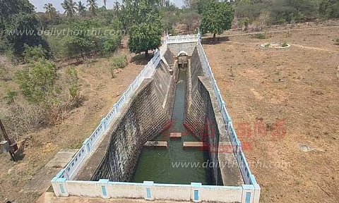 ஆழியாறு அணையில் தண்ணீர் திறப்பு