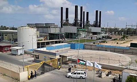 எரிபொருள் தீர்ந்தது: காசாவில் மின்சார ஆலையின் செயல்பாடுகள் நிறுத்தம்; மக்கள் அவதி