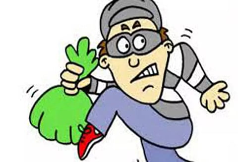 தூத்துக்குடியில்பழைய இரும்பு கடையில் ரூ.23 ஆயிரம் திருட்டு