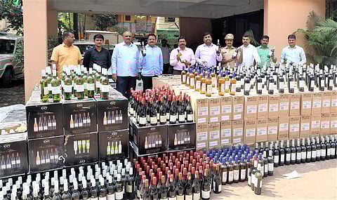 பிவண்டியில் ரூ.55 லட்சம் போலி வெளிநாட்டு மதுபானம் பறிமுதல்