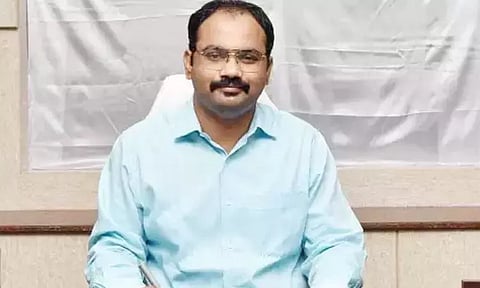 தீபாவளி பண்டிகையை முன்னிட்டு பட்டாசு விற்பனையாளர்கள், வணிகர்கள் உரிமம் பெற விண்ணப்பிக்கலாம் - கலெக்டர் தகவல்