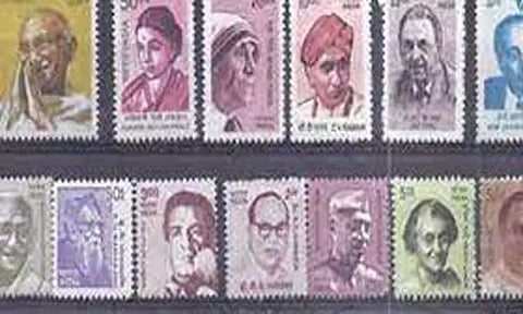 தூத்துக்குடியில் அஞ்சல் வார விழாவை முன்னிட்டு தபால்தலை கண்காட்சி