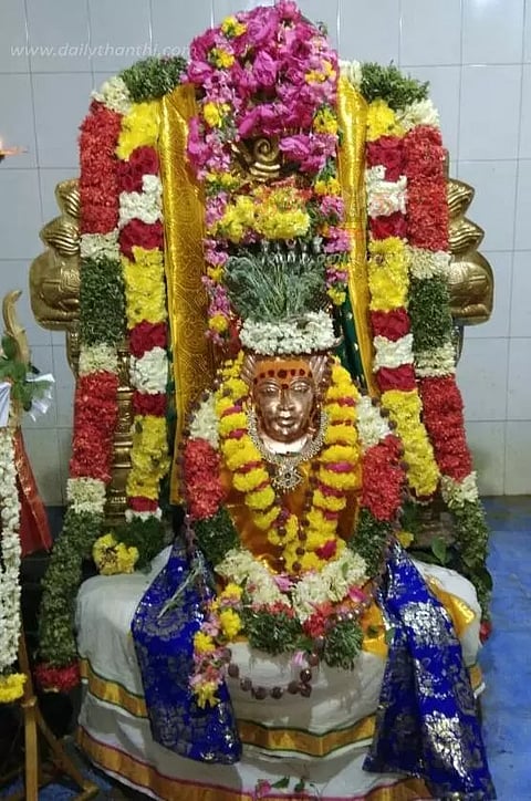 சிவன் கோவில்களில் பிரதோஷ வழிபாடு