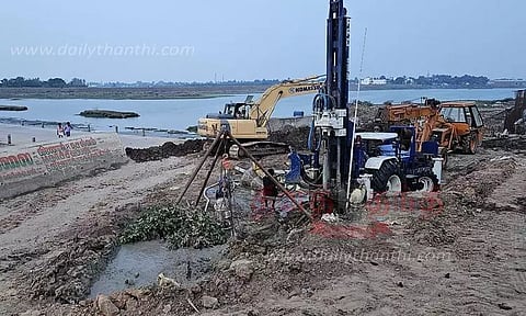 கொமந்தான்மேடு தரைப்பாலம் தற்காலிகமாக மூடல்