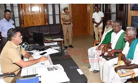 அரியலூர் போலீஸ் அலுவலகத்தில் வாராந்திர குறைதீர் முகாம்