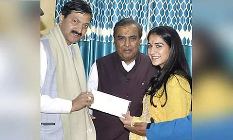 பத்ரிநாத்-கேதர்நாத் கோவில் கமிட்டிக்கு ரூ.5 கோடி நன்கொடை வழங்கிய முகேஷ் அம்பானி