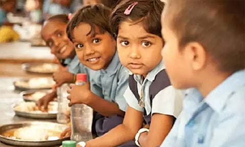 சர்வதேச பசி குறியீட்டில் இந்த முறையும் இந்தியா பின்னடைவு.. ஏற்க மறுத்த மத்திய அரசு