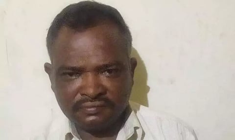 கட்டிட காண்டிராக்டர் கொலை; ஆட்டோ டிரைவர் போலீசில் சரண்