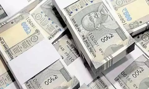 ஆன்லைன் முதலீடு மூலம் அதிக லாபம் தருவதாக கூறி, இளைஞரிடம் சுமார் 12 லட்சம் மோசடி