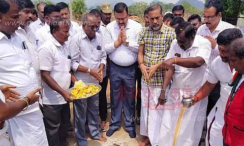 ரூ.42 லட்சத்தில் புதிய சமுதாய நலக்கூடம்; கலெக்டர் அடிக்கல் நாட்டினார்