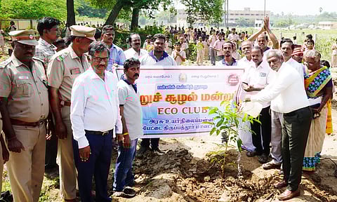 1000 மரக்கன்றுகள் நடும் பணி