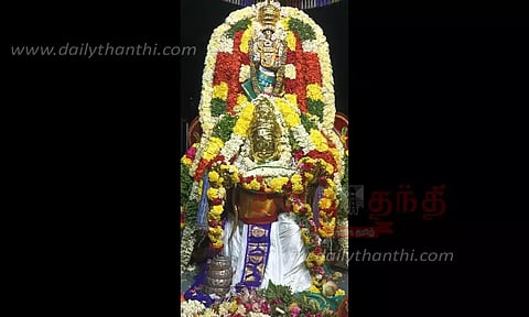 ஸ்ரீரங்கம் ரெங்கநாதர் கோவிலில் ஏராளமான பக்தர்கள் தரிசனம்