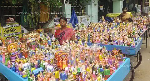 நவராத்திரி கொலு பொம்மை விற்பனை மந்தம்